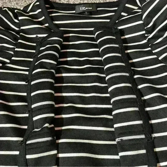 IZ Byer Girls Black/white Striped Cropped Cardigan size Medium - Picture 9 of 10
